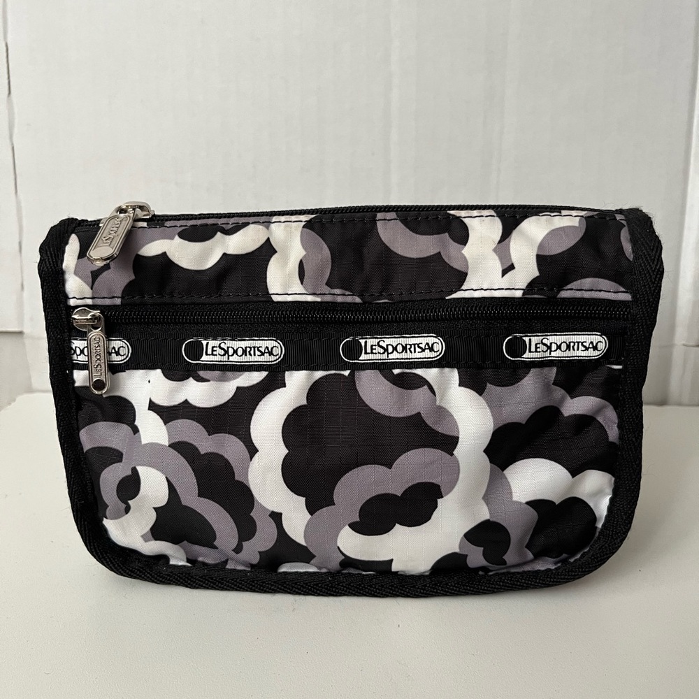 LeSportsac Monochrome Cloud Pattern Pouch Wallet/Makeup/Toiletry/Coin Bag Small